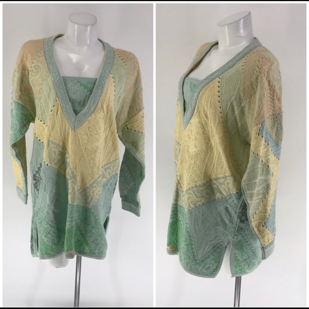 Coogi Sweater - Picture 2 of 3